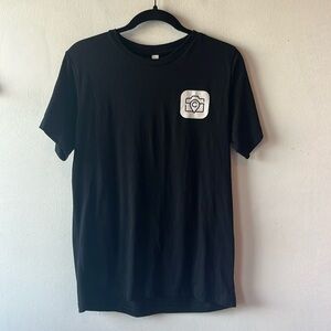 166 CAN VAS black tshirt